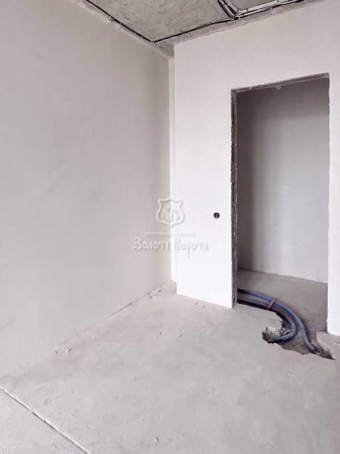 Продаж 2-кімнатної квартири 71.3 м², Полкова вул., 65