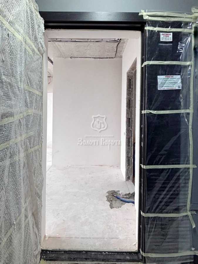 Продаж 2-кімнатної квартири 71.3 м², Полкова вул., 65