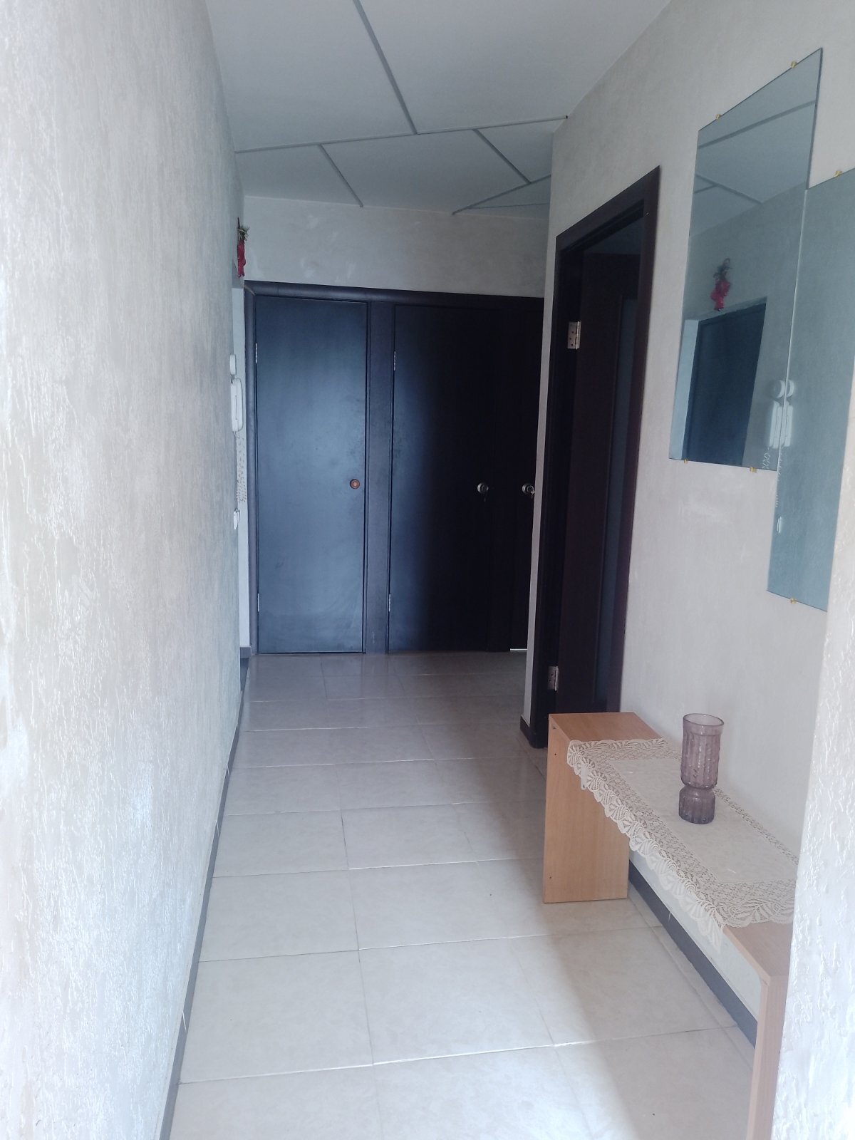 Оренда 3-кімнатної квартири 60 м², Симиренка вул., 5