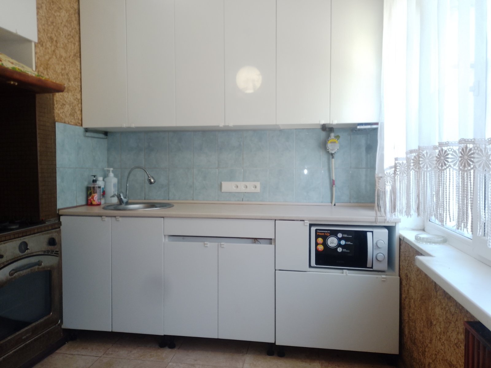 Оренда 2-кімнатної квартири 60 м², Симиренка вул., 5