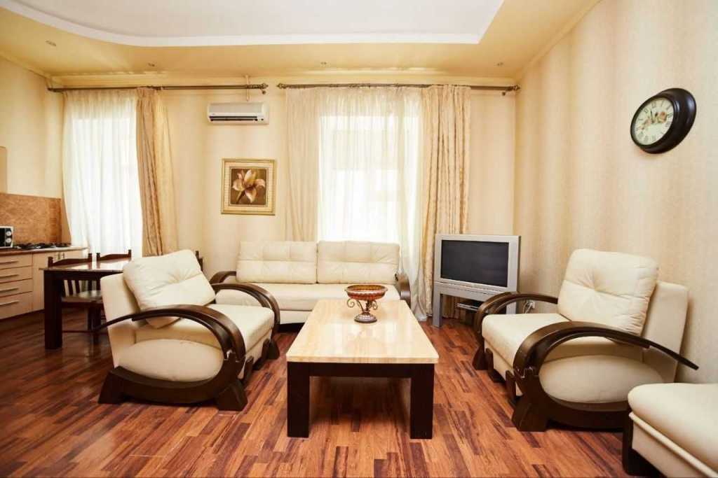 Аренда 1-комнатной квартиры 50 м², Театральный, 12