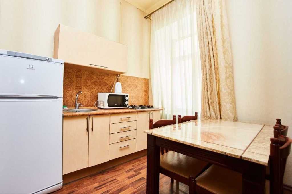 Аренда 1-комнатной квартиры 50 м², Театральный, 12