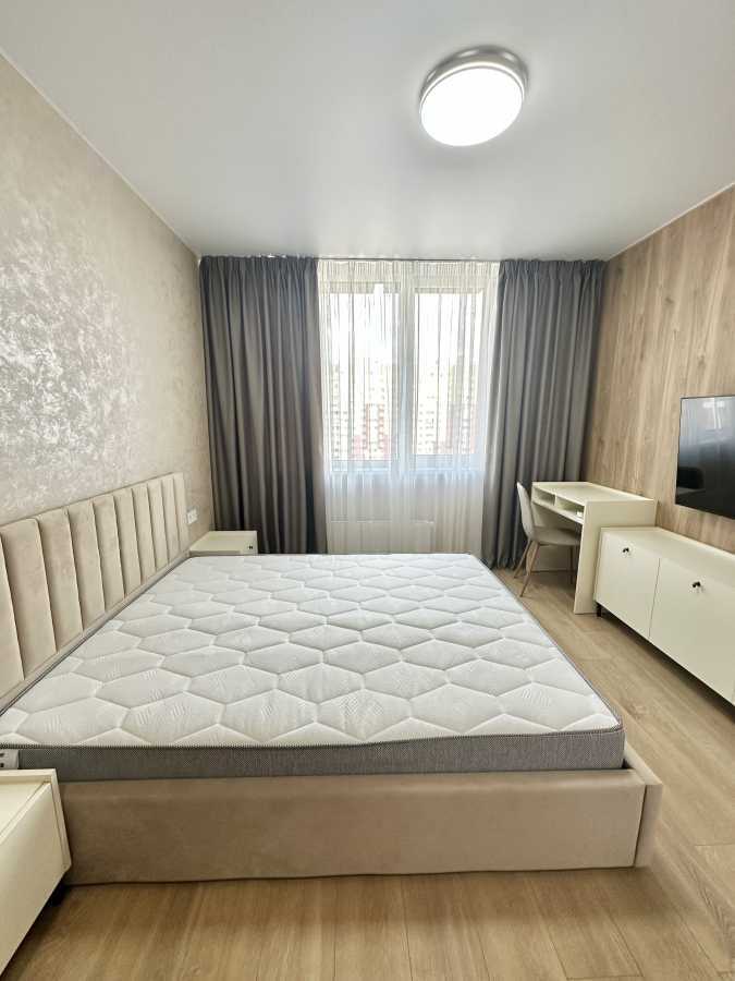 Оренда 2-кімнатної квартири 74 м², Олександра Олеся вул., 2-Б