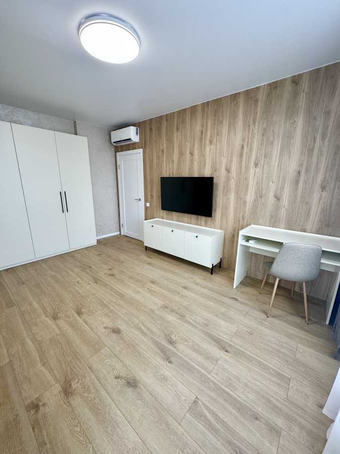 Оренда 2-кімнатної квартири 74 м², Олександра Олеся вул., 2-Б
