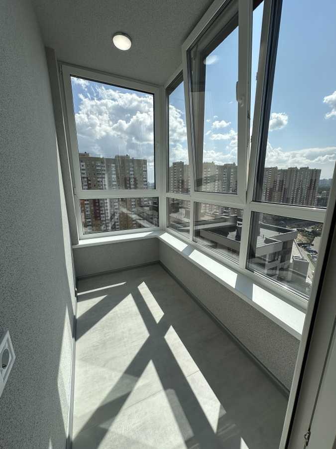 Оренда 2-кімнатної квартири 74 м², Олександра Олеся вул., 2-Б