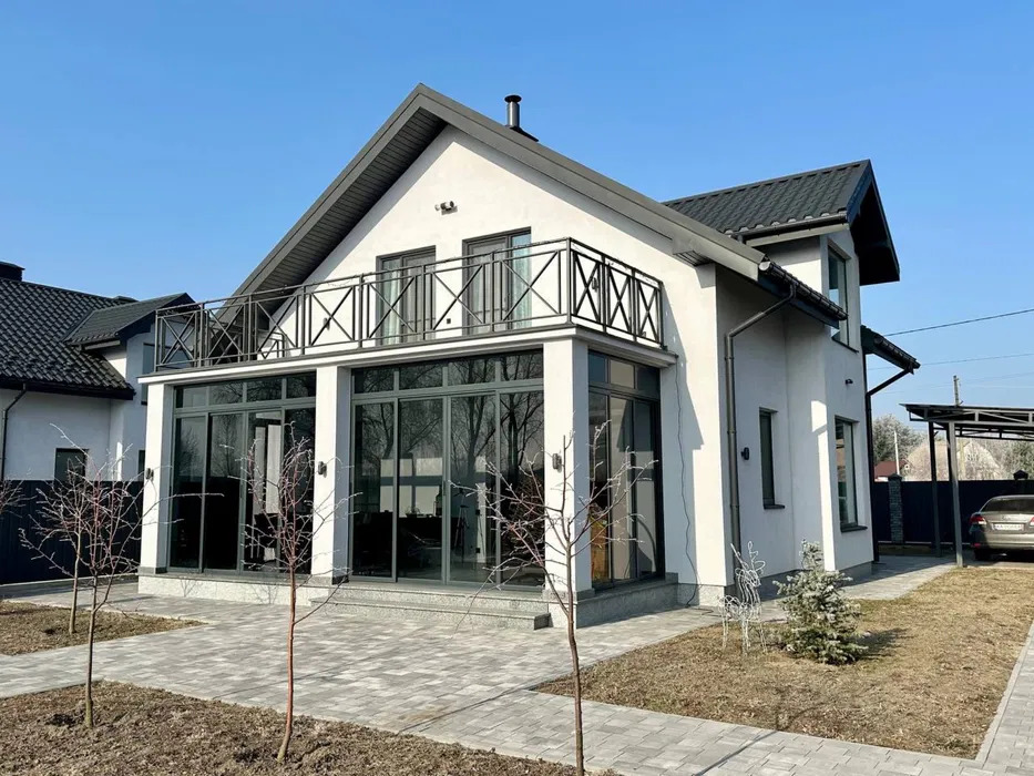 Продаж будинку 160 м²
