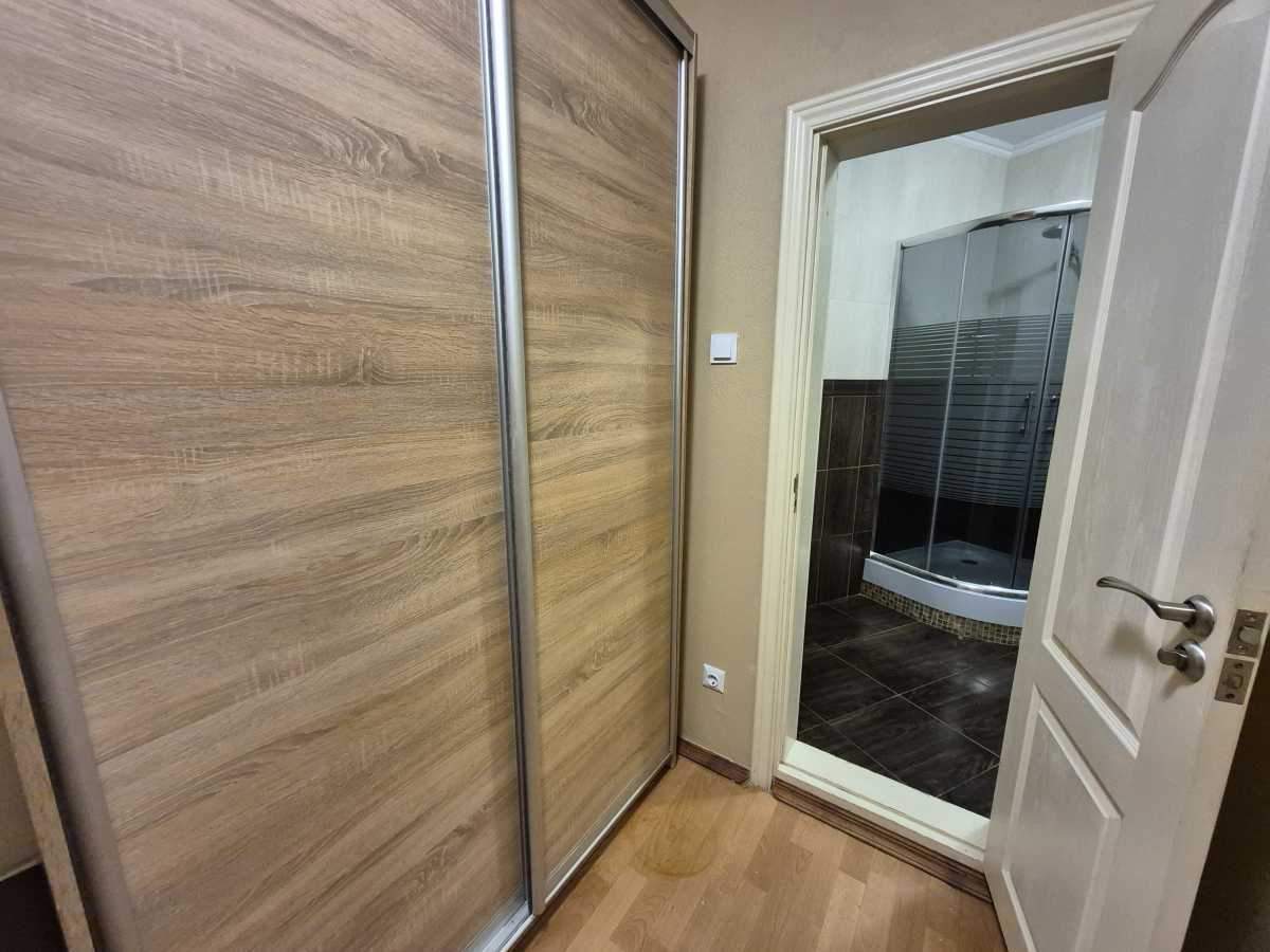 Оренда 3-кімнатної квартири 90 м², Милославська, 12
