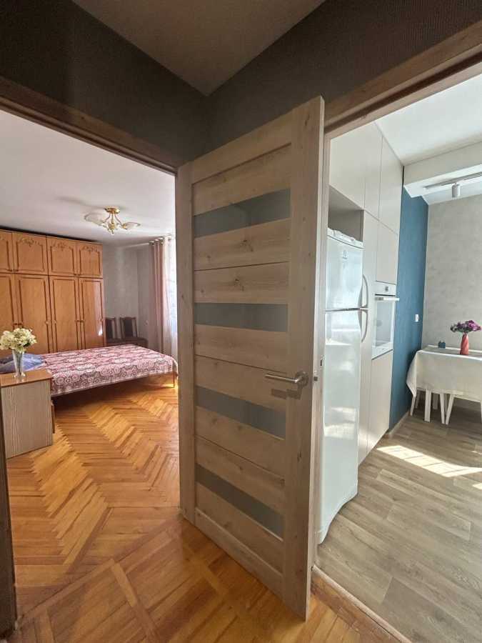 Оренда 2-кімнатної квартири 56 м², Леся Курбаса просп., 3