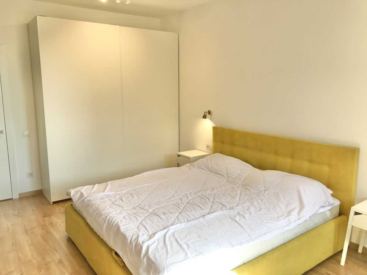 Оренда 1-кімнатної квартири 43 м², Юрія Кондратюка вул., 5