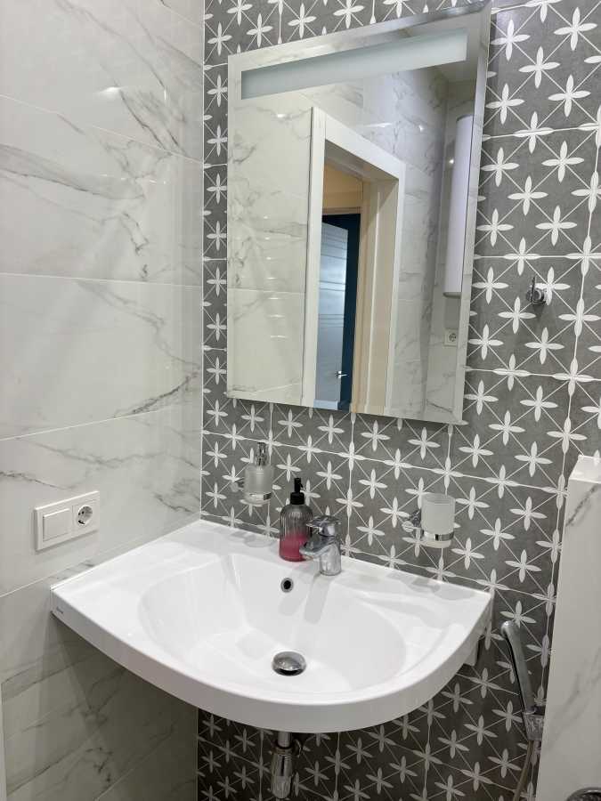 Оренда 1-кімнатної квартири 43 м², Юрія Кондратюка вул., 5