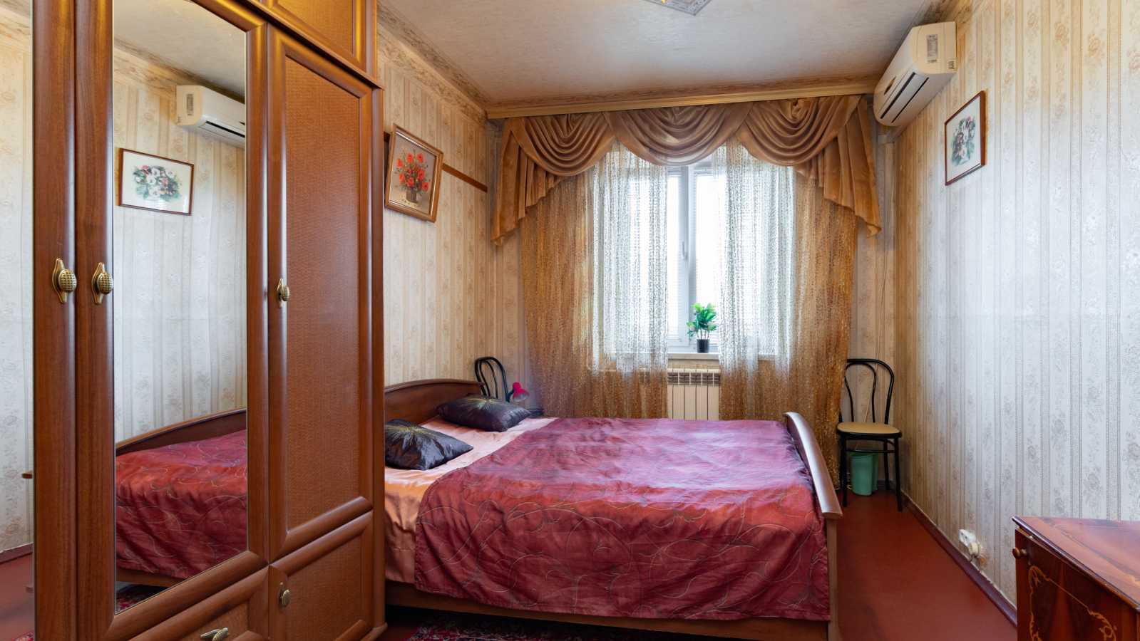 Продажа 2-комнатной квартиры 53.2 м², Княжий Затон ул., 17