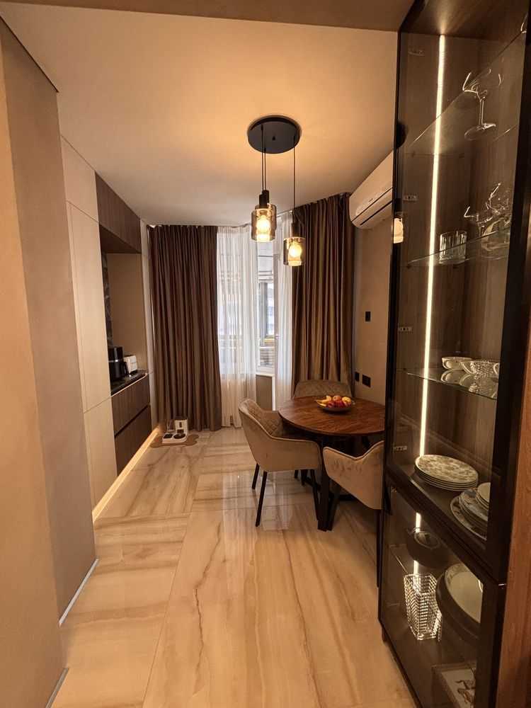 Продажа 2-комнатной квартиры 76.6 м², Академика Амосова ул., 67