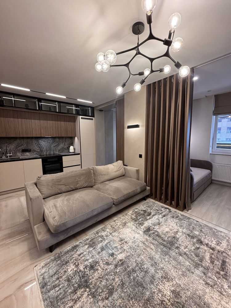 Продажа 2-комнатной квартиры 76.6 м², Академика Амосова ул., 67