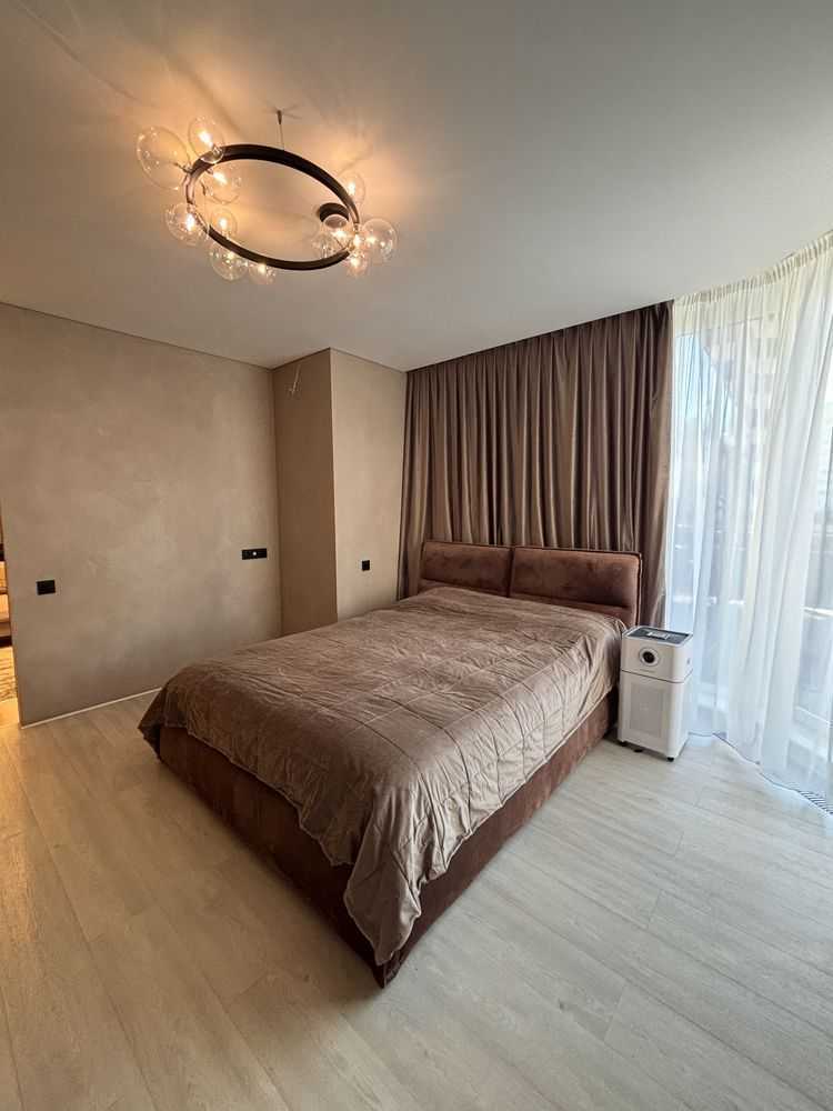 Продажа 2-комнатной квартиры 76.6 м², Академика Амосова ул., 67