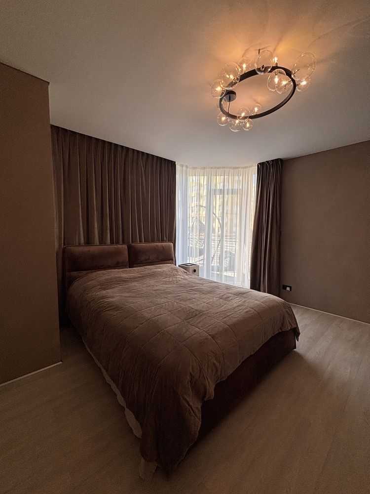 Продажа 2-комнатной квартиры 76.6 м², Академика Амосова ул., 67