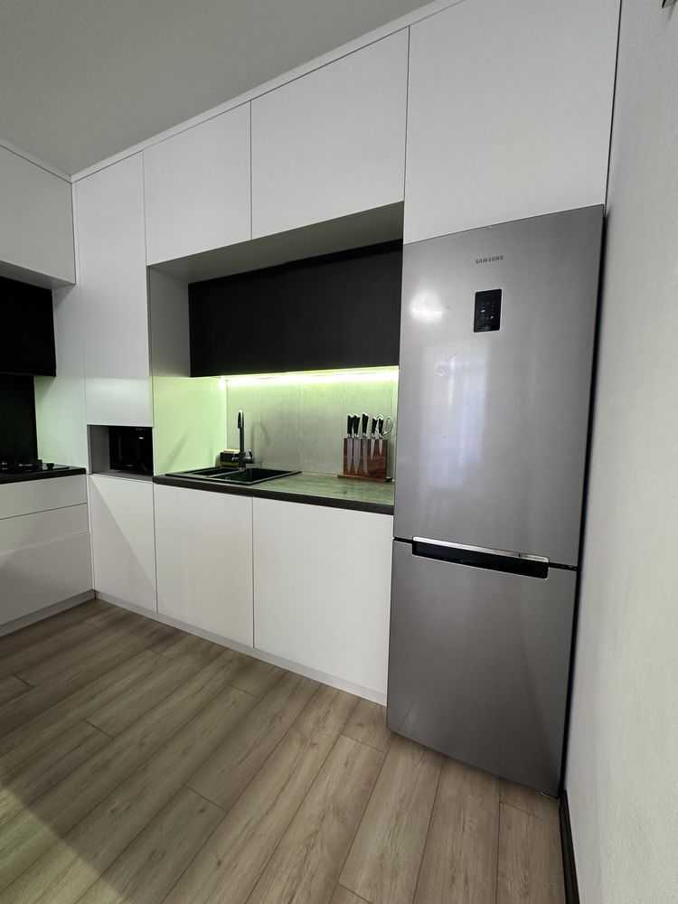 Продаж 1-кімнатної квартири 41.4 м², Соборна вул., 103/14