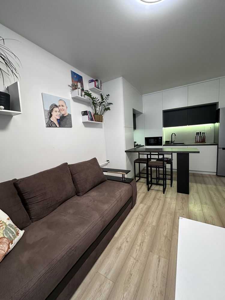 Продаж 1-кімнатної квартири 41.4 м², Соборна вул., 103/14
