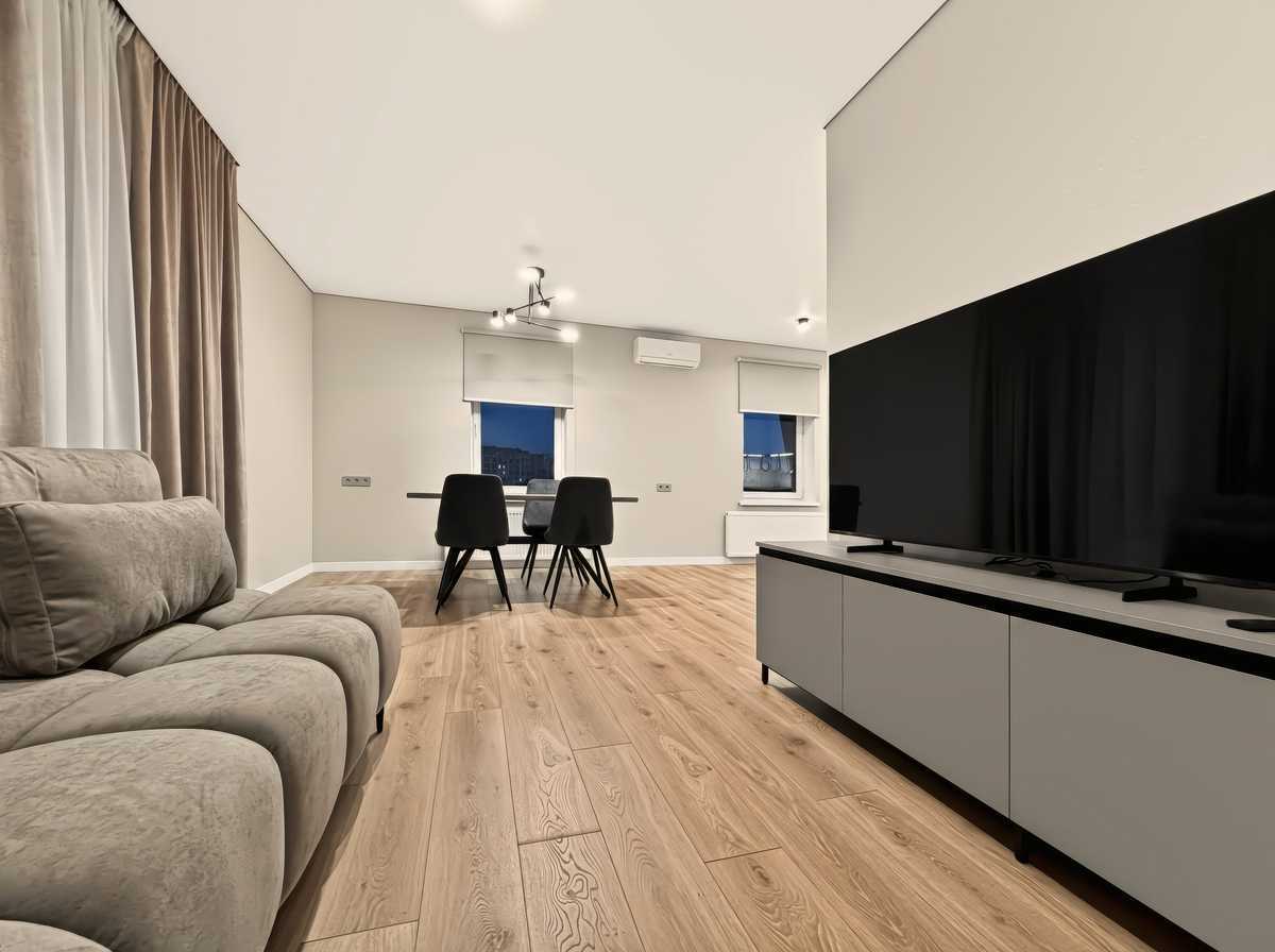 Продажа 3-комнатной квартиры 92 м², Садовая ул., 1б