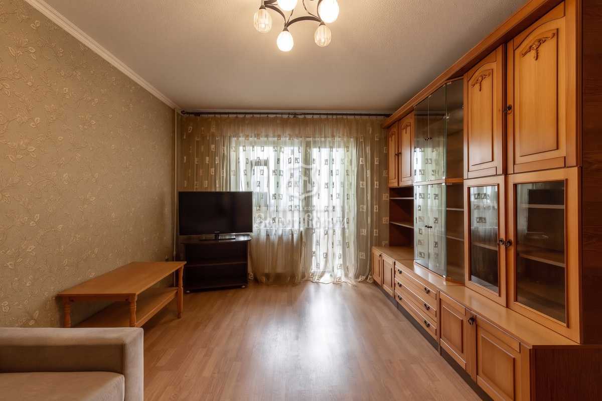 Продаж 1-кімнатної квартири 41.7 м², Лариси Руденко вул., 3Б