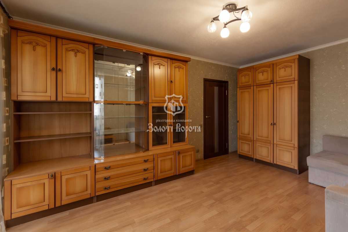 Продаж 1-кімнатної квартири 41.7 м², Лариси Руденко вул., 3Б