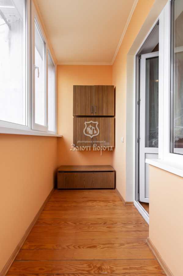 Продаж 1-кімнатної квартири 41.7 м², Лариси Руденко вул., 3Б