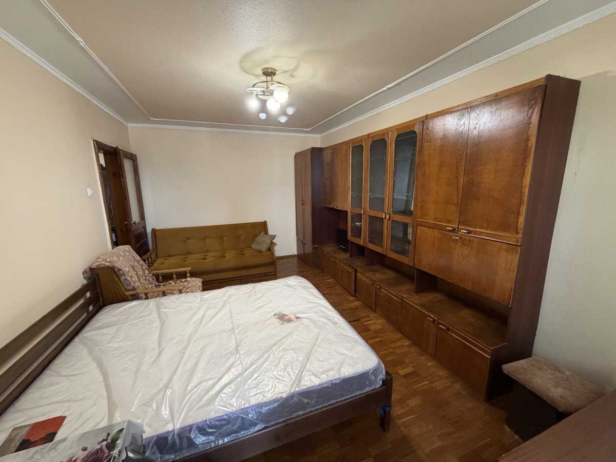 Оренда 1-кімнатної квартири 38.2 м², 33-я Садоваа вул.