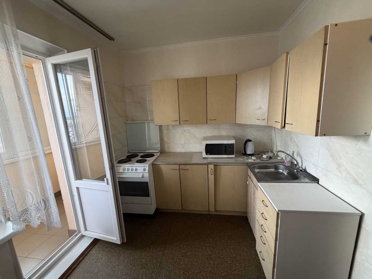 Оренда 1-кімнатної квартири 38.2 м², 33-я Садоваа вул.