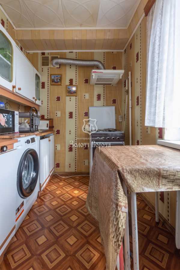 Продажа 2-комнатной квартиры 45.4 м², Светлицкого ул., 13