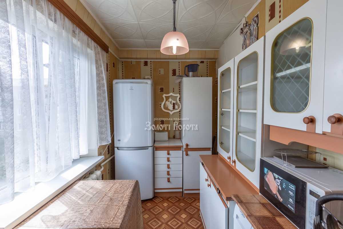 Продажа 2-комнатной квартиры 45.4 м², Светлицкого ул., 13