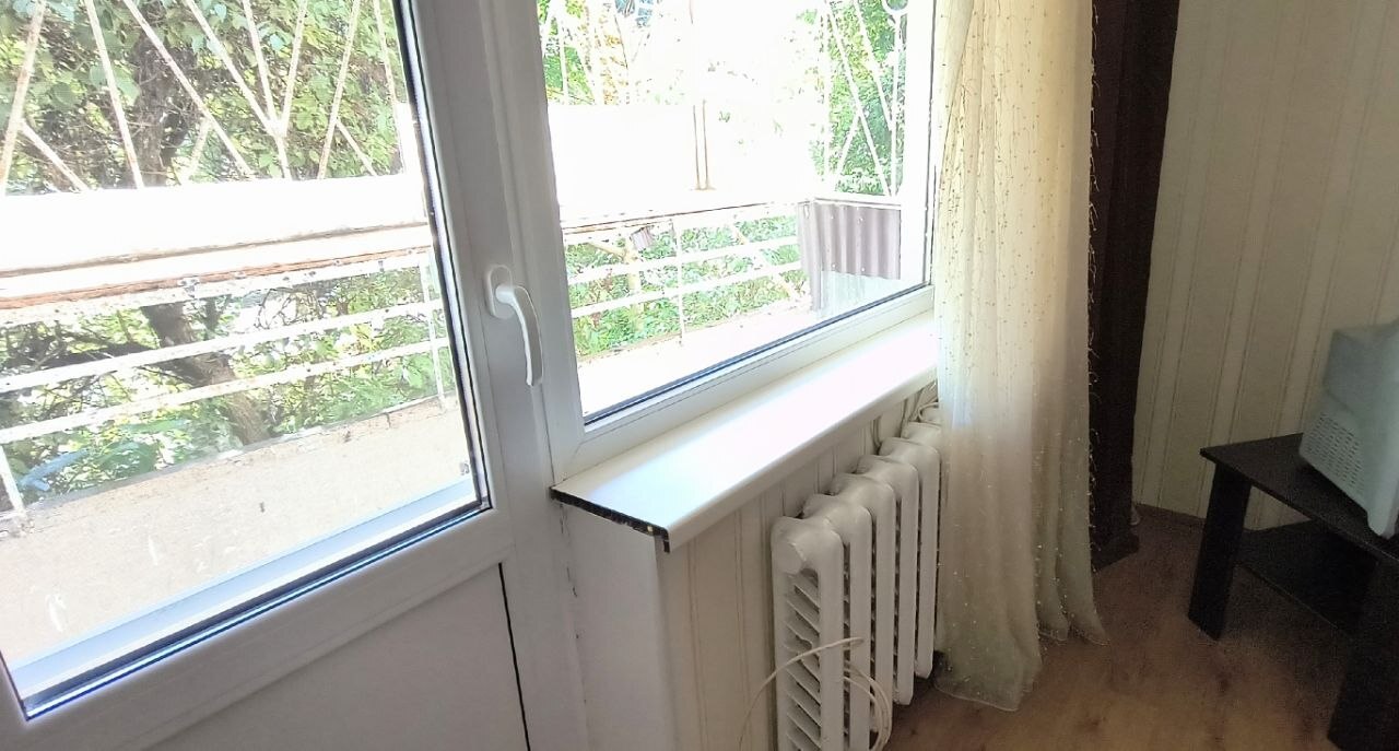 Продаж 1-кімнатної квартири 34 м², Академіка Глушко просп.
