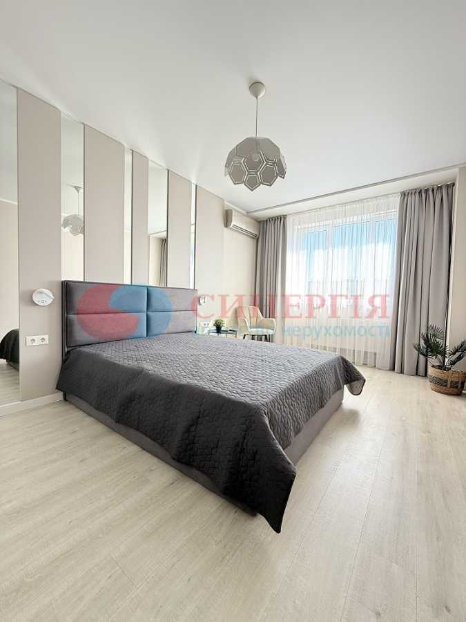 Оренда 2-кімнатної квартири 78 м², Мельникова, 51Б