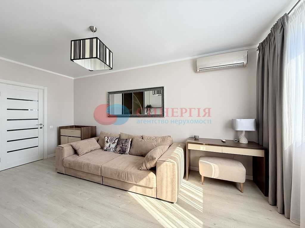 Оренда 2-кімнатної квартири 78 м², Мельникова, 51Б