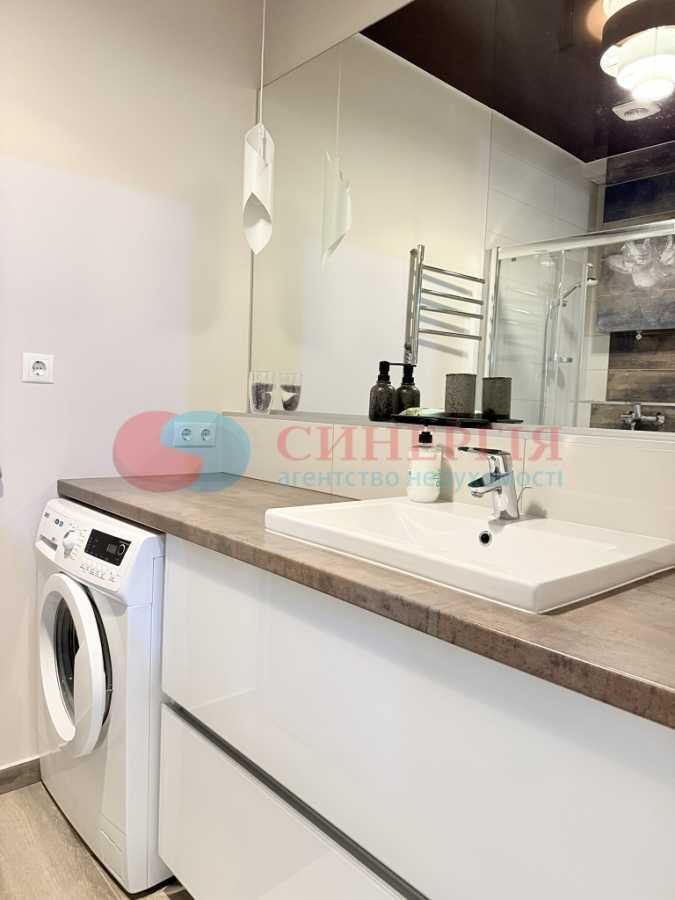 Оренда 2-кімнатної квартири 78 м², Мельникова, 51Б