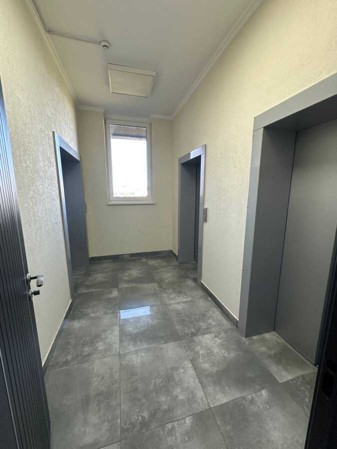 Продаж 2-кімнатної квартири 123 м², Глибочицька вул., 73