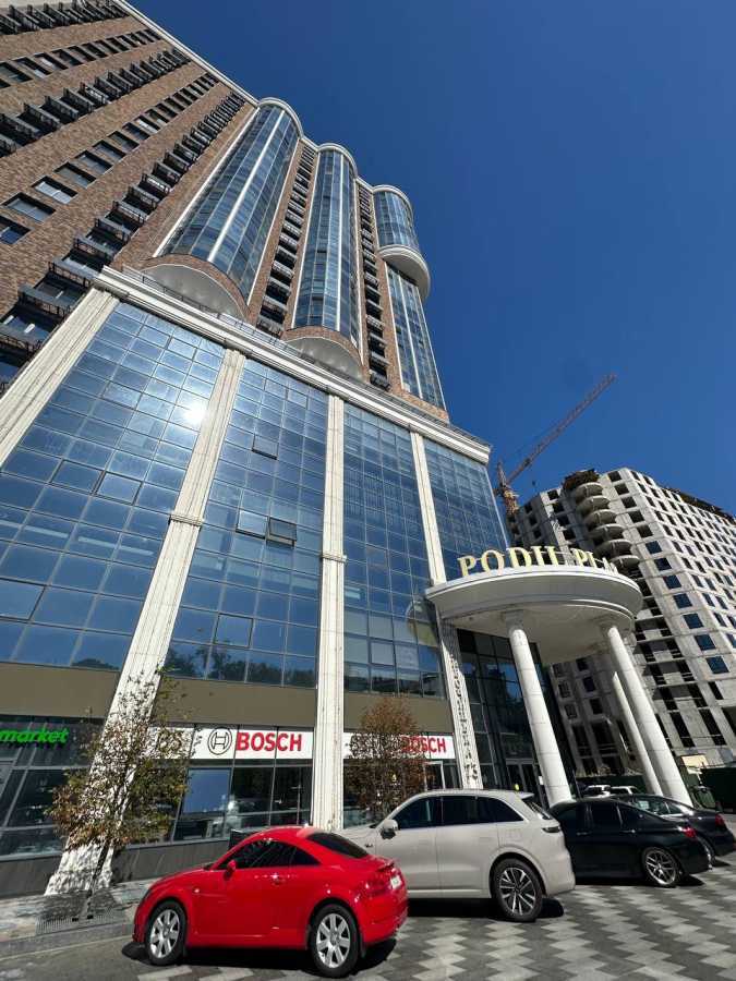 Продаж 2-кімнатної квартири 123 м², Глибочицька вул., 73