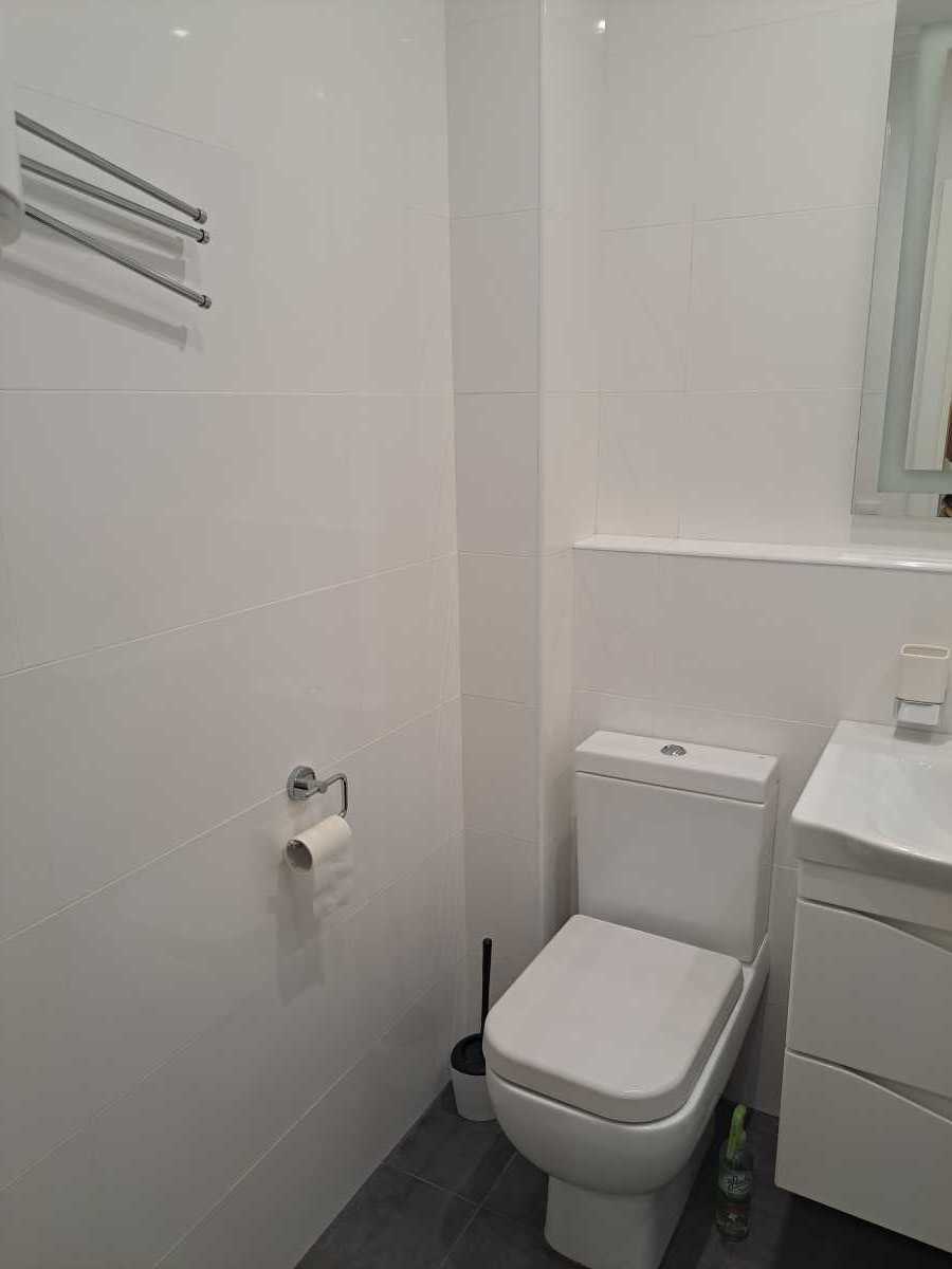 Оренда 1-кімнатної квартири 48.5 м², Сергія Данченка вул., 5