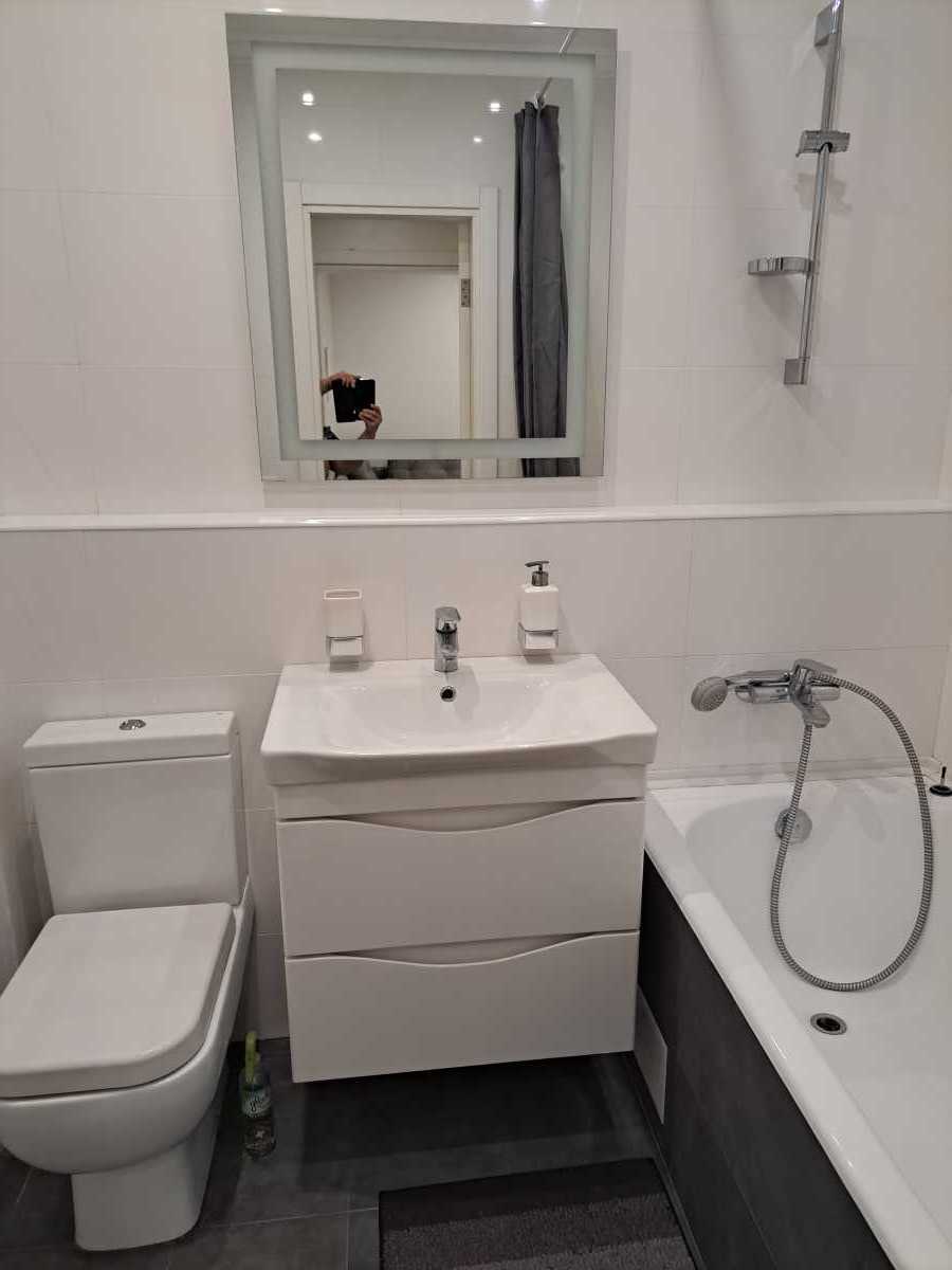 Оренда 1-кімнатної квартири 48.5 м², Сергія Данченка вул., 5