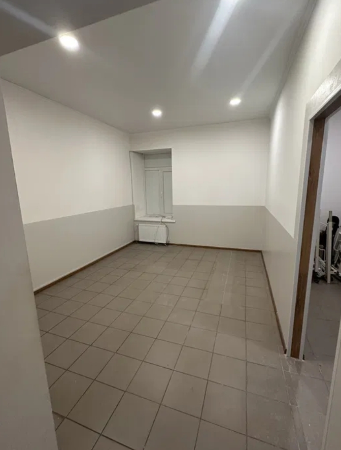Оренда офісу 60 м², Ониловой пров.