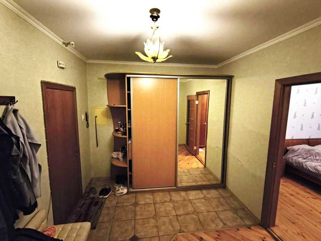 Продажа 2-комнатной квартиры 90 м², Николая Голего ул., 5