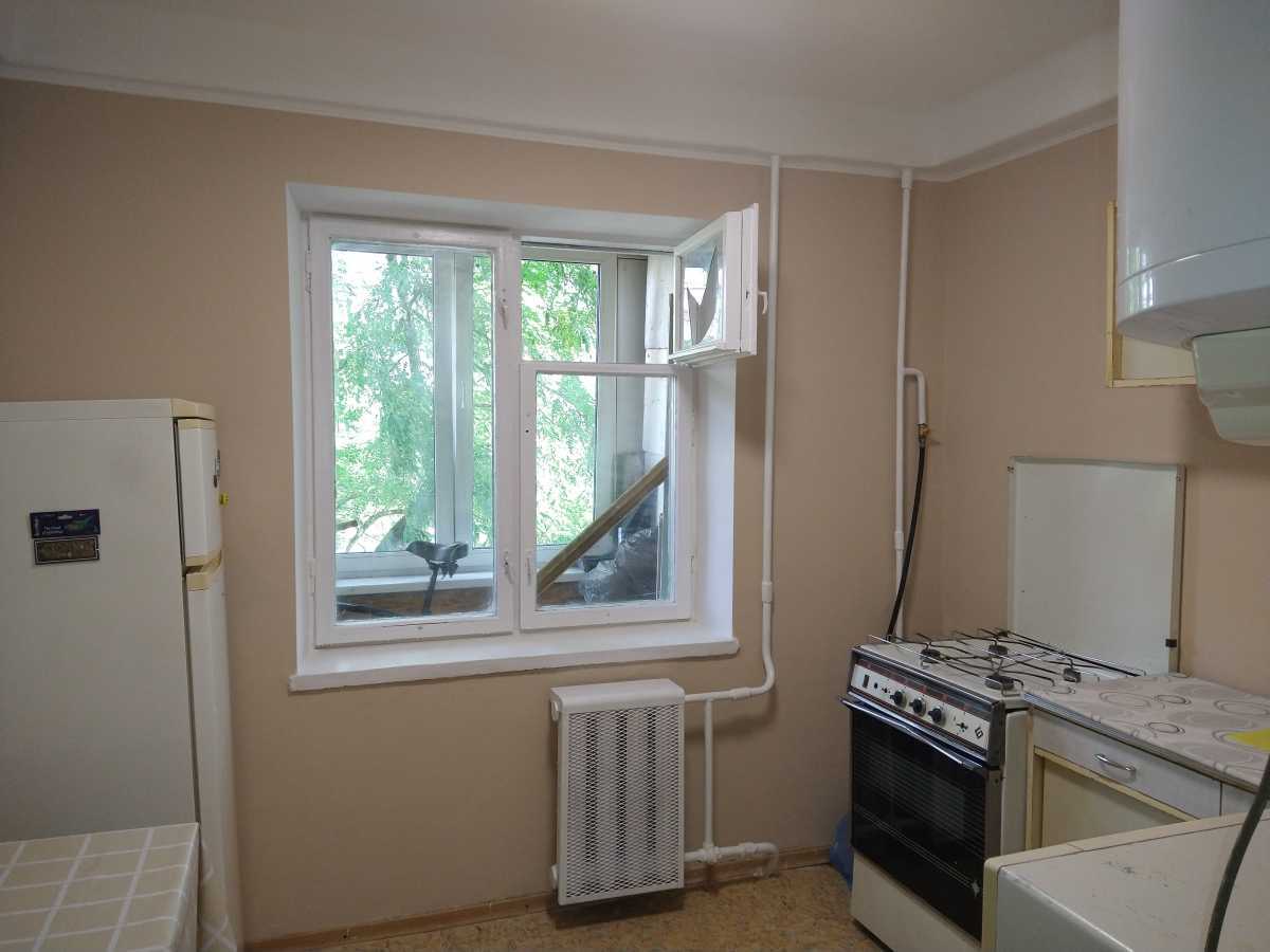 Оренда 1-кімнатної квартири 32 м², Братиславська вул.