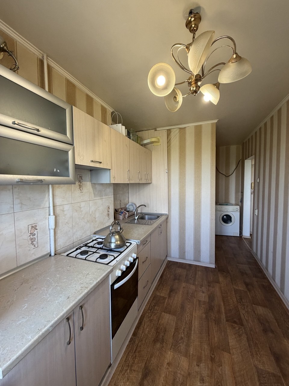 Продаж 3-кімнатної квартири 58 м², Набережна Перемоги вул.