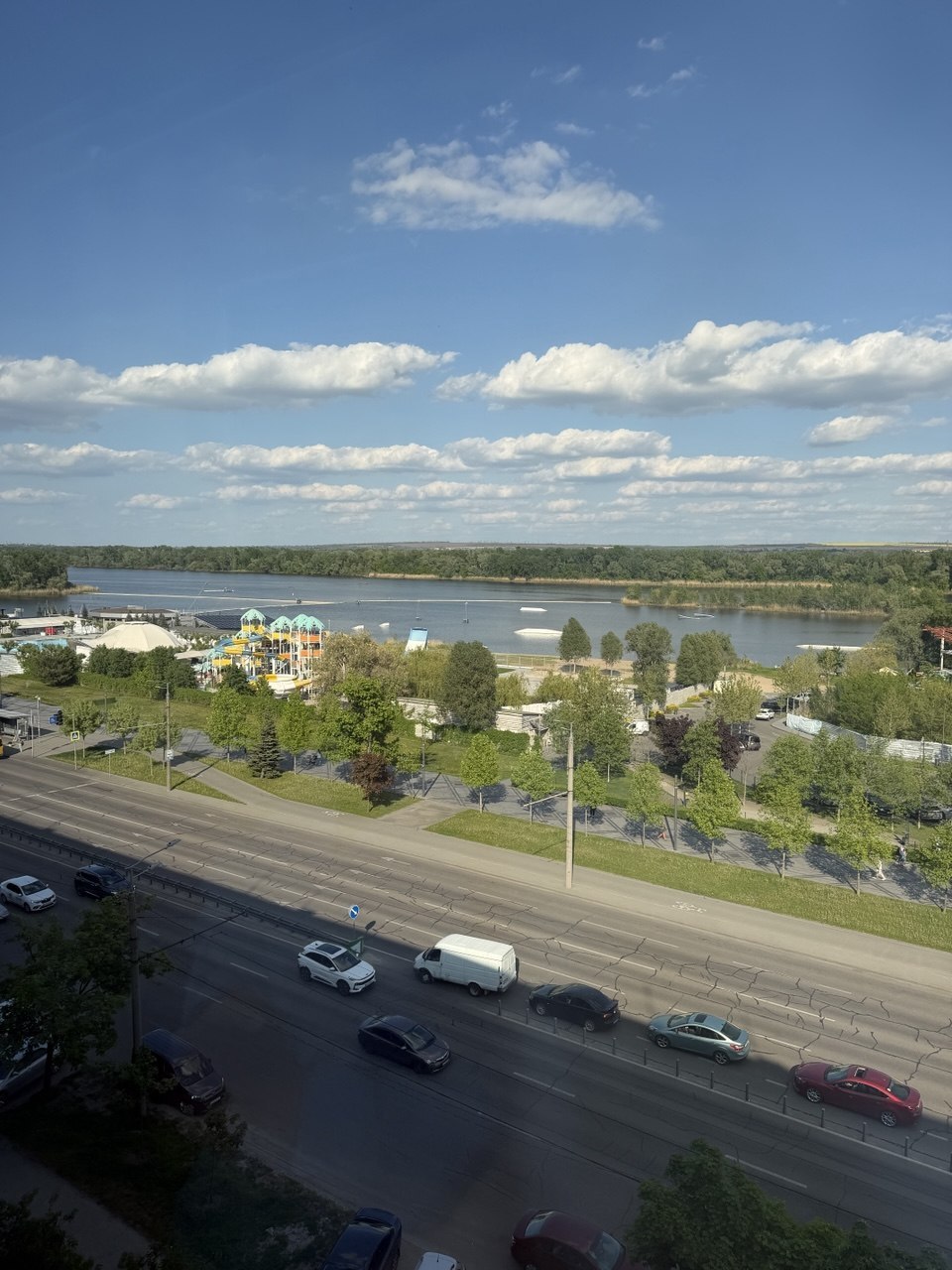 Продаж 3-кімнатної квартири 58 м², Набережна Перемоги вул.