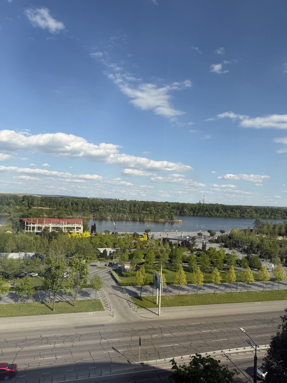 Продаж 3-кімнатної квартири 58 м², Набережна Перемоги вул.