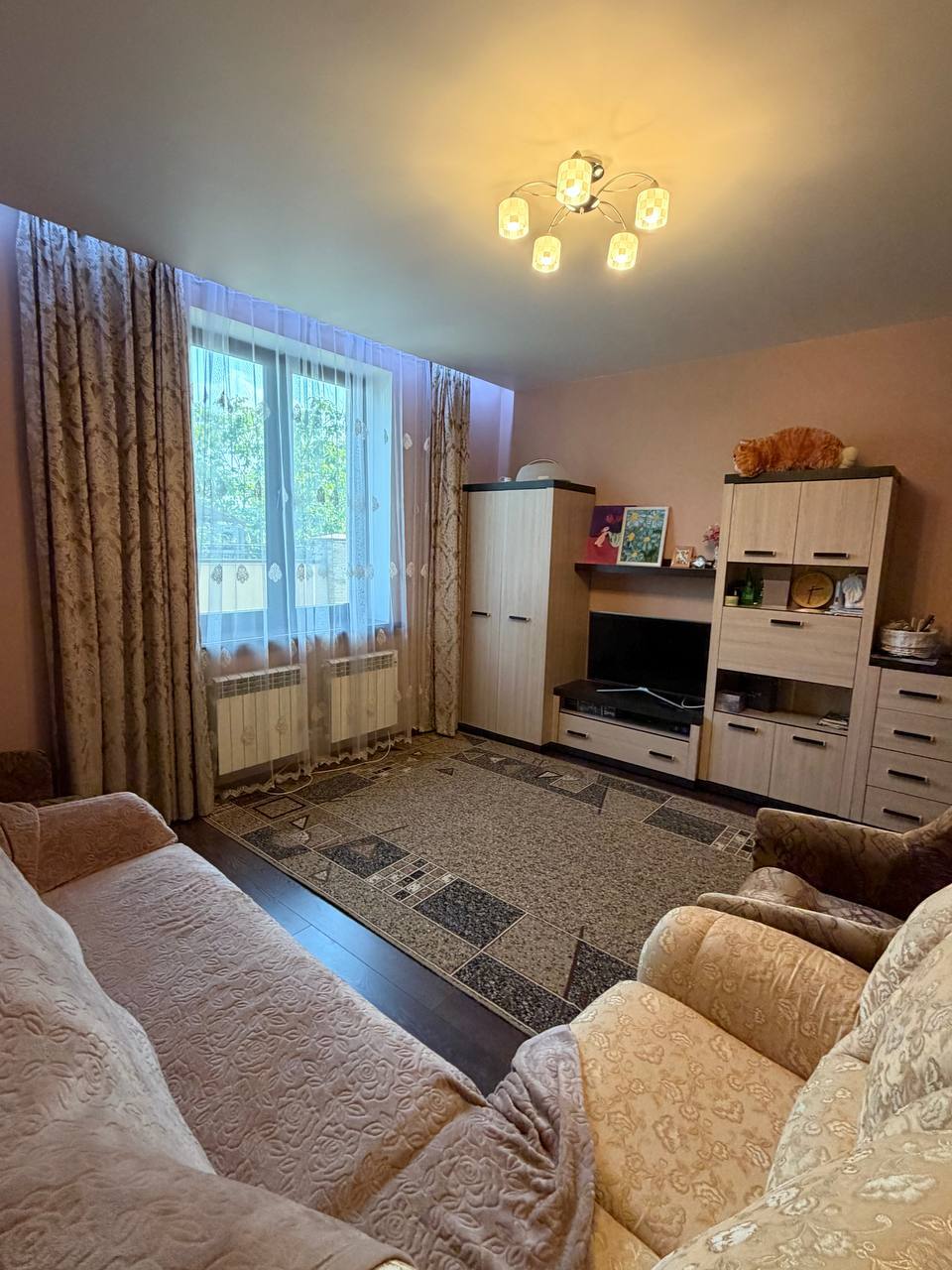 Продаж будинку 320 м²