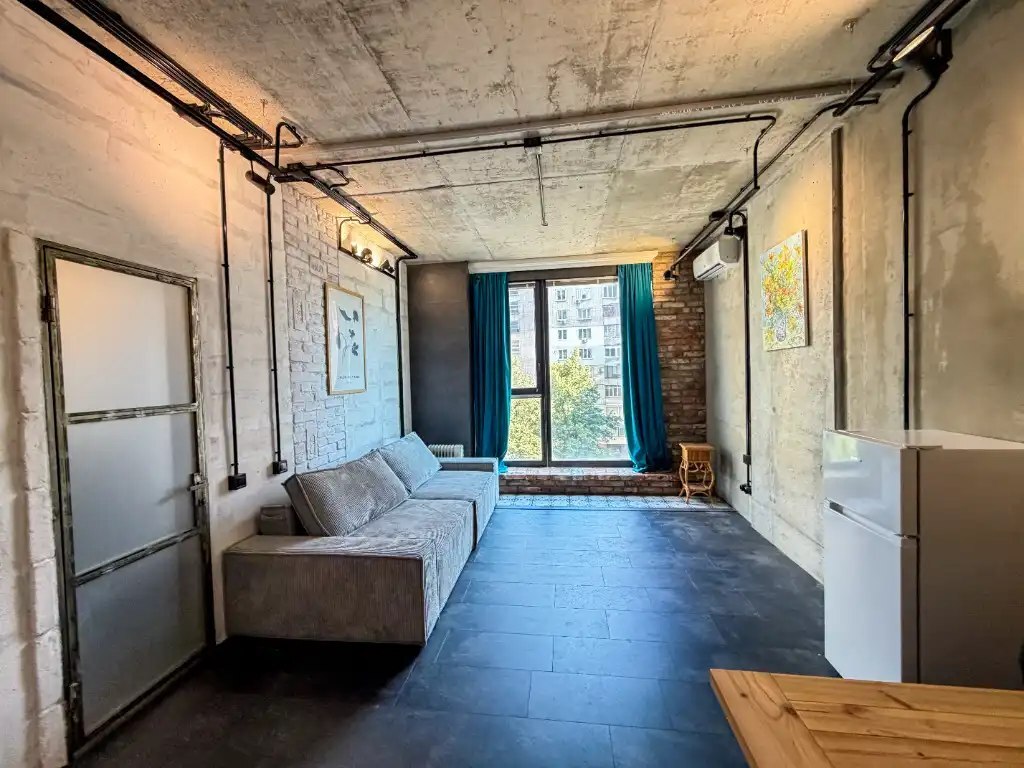 Продаж 1-кімнатної квартири 43 м², Володимира Вернадського вул.