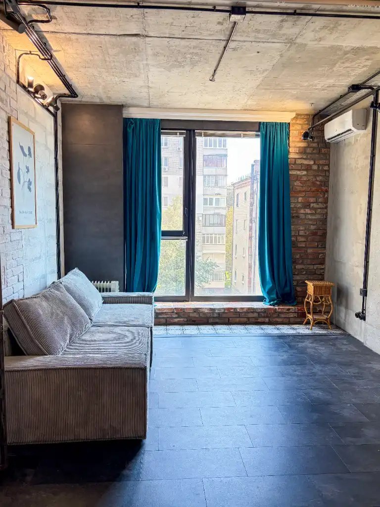 Продаж 1-кімнатної квартири 43 м², Володимира Вернадського вул.