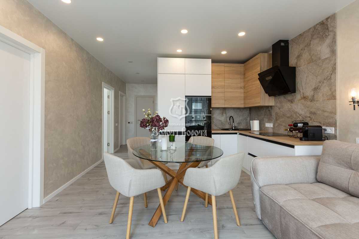 Продаж 3-кімнатної квартири 79.7 м², Віктора Забіли вул., Некрасова, 6