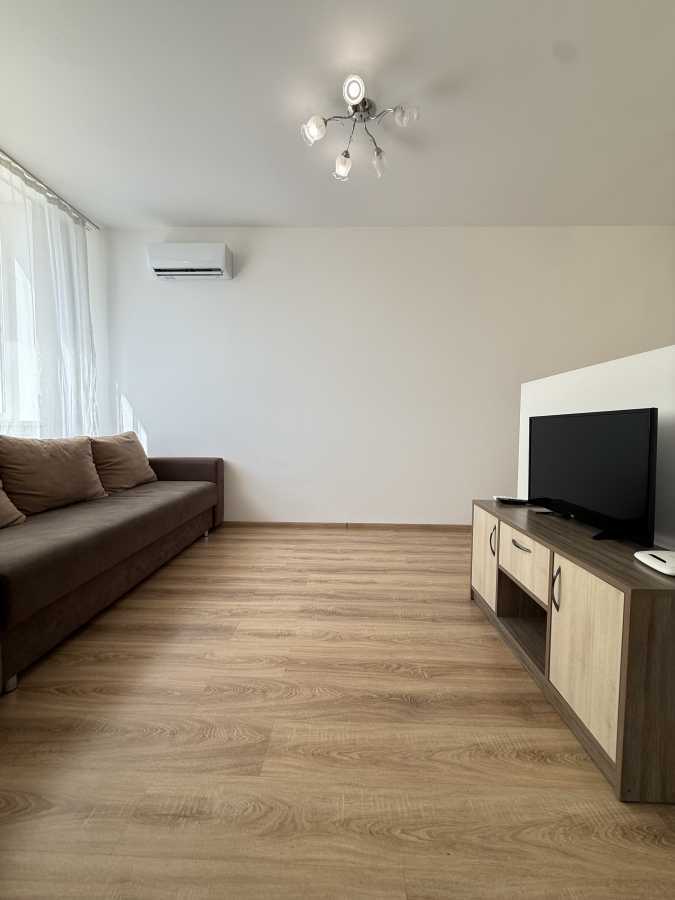 Продажа 1-комнатной квартиры 38.2 м², Леси Украинки ул., 21