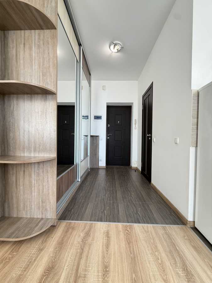 Продажа 1-комнатной квартиры 38.2 м², Леси Украинки ул., 21