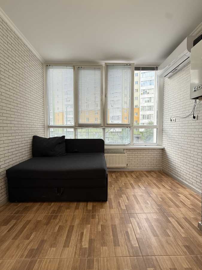 Продажа 2-комнатной квартиры 62.5 м², Жулянская ул., 1-Б